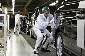 Honda公开 “体重支撑型步行辅助器”试制品-进行验证试